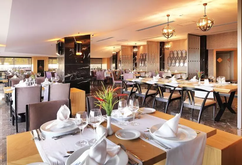 Imperial Türkiz Resort Hotel & Spa