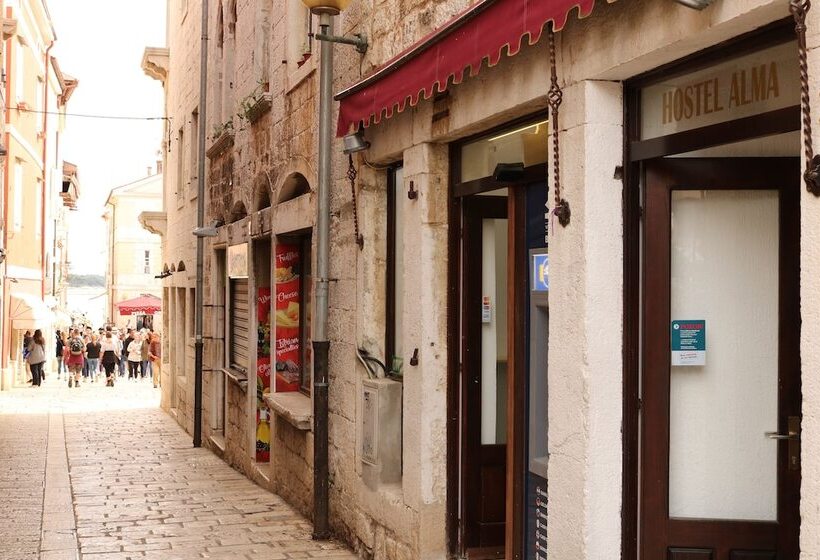 Alma Hostel 2
