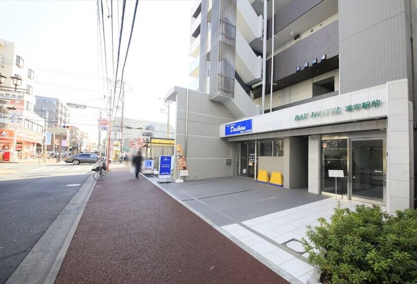 Bay Hotel Urayasu Station