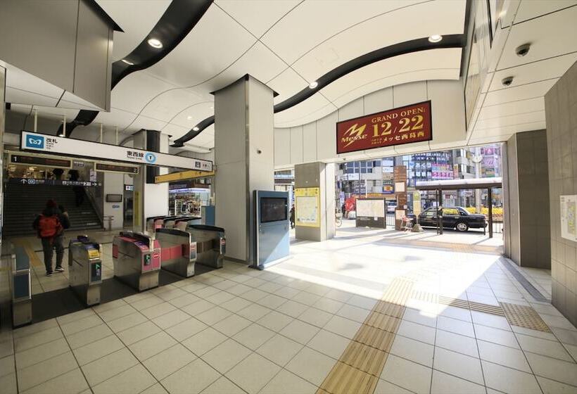 Bay Hotel Urayasu Station