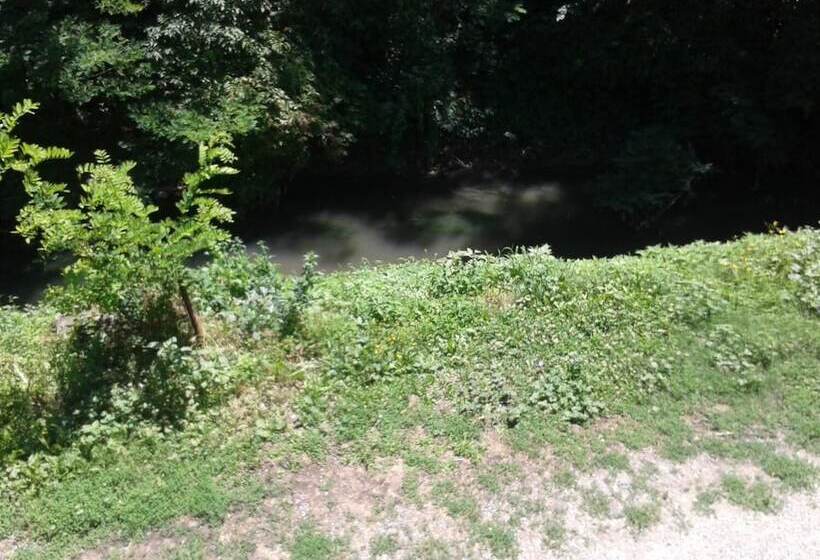 Bed and Breakfast Borgo Al Navile