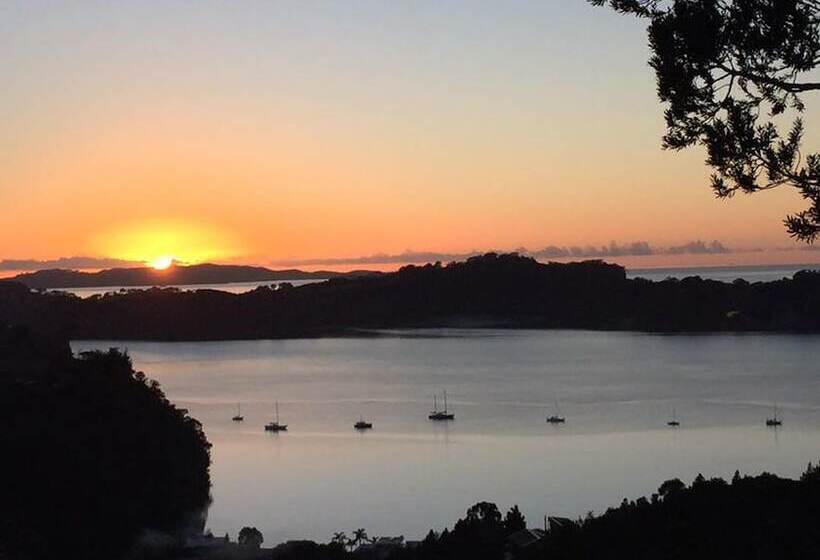 민박 Mahurangi West Wing