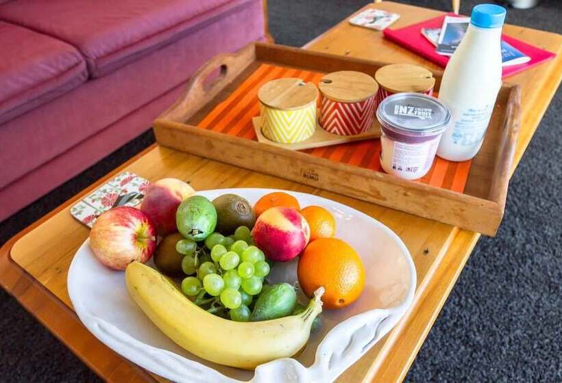 민박 Mahurangi West Wing