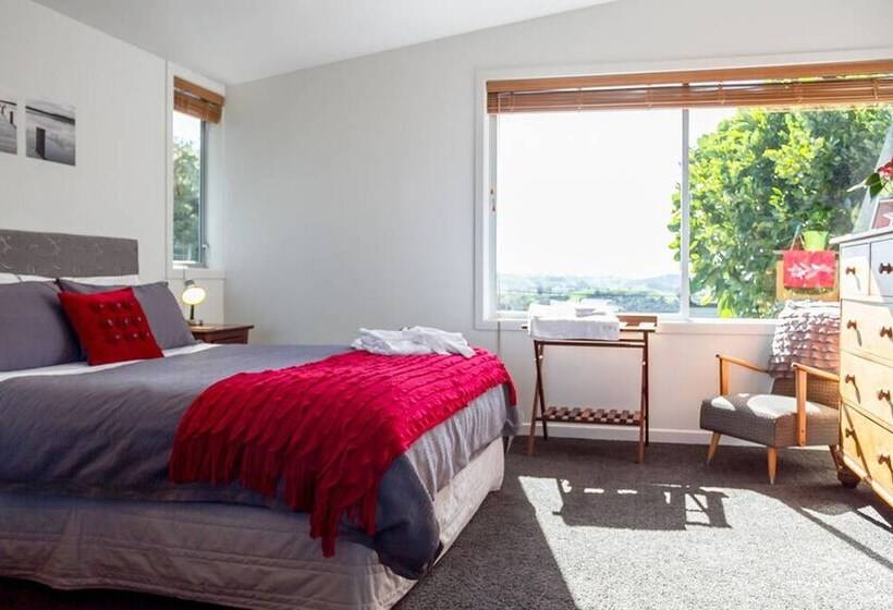 민박 Mahurangi West Wing