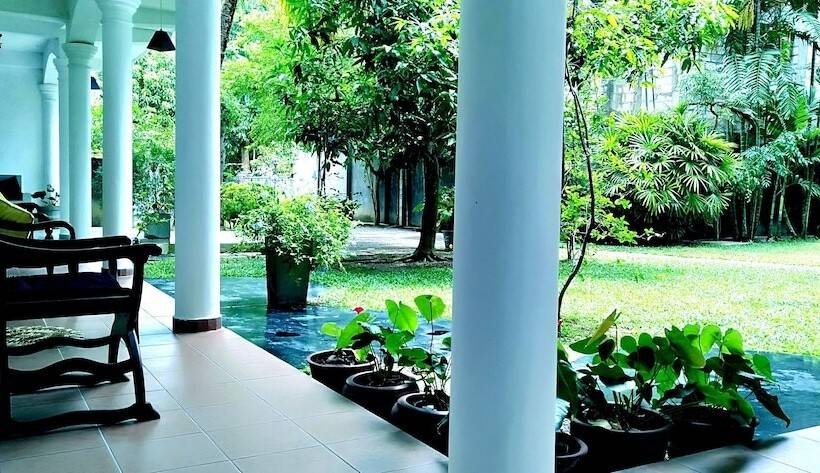 Bed and Breakfast Unawatuna Nor Lanka