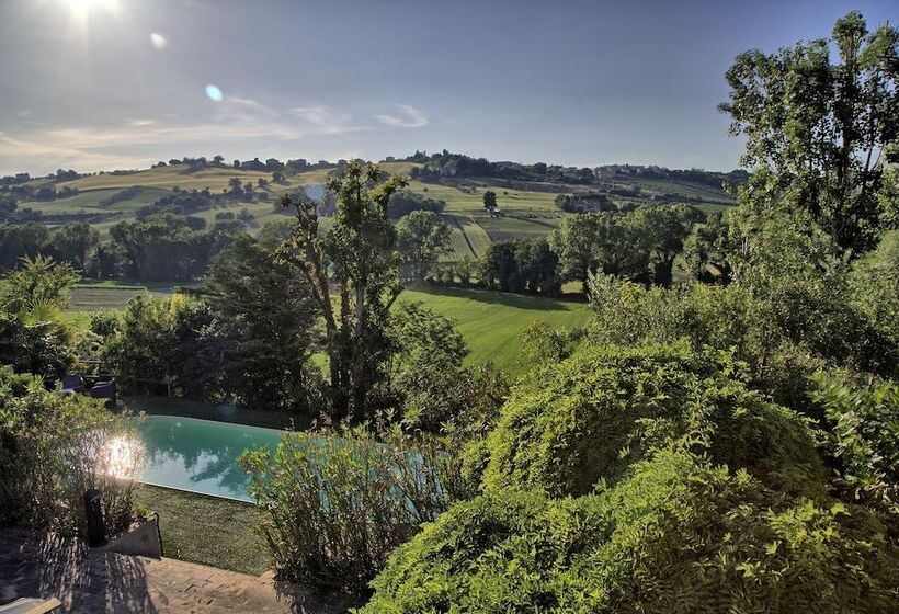 Grande Villa Storica Per Vacanze Con Giardino Privato E Piscina