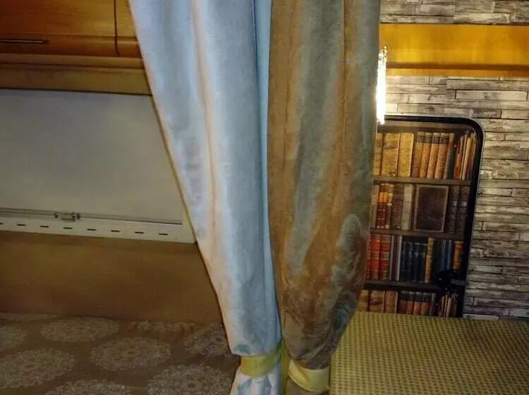 Hotelli Camping  Pitsoni