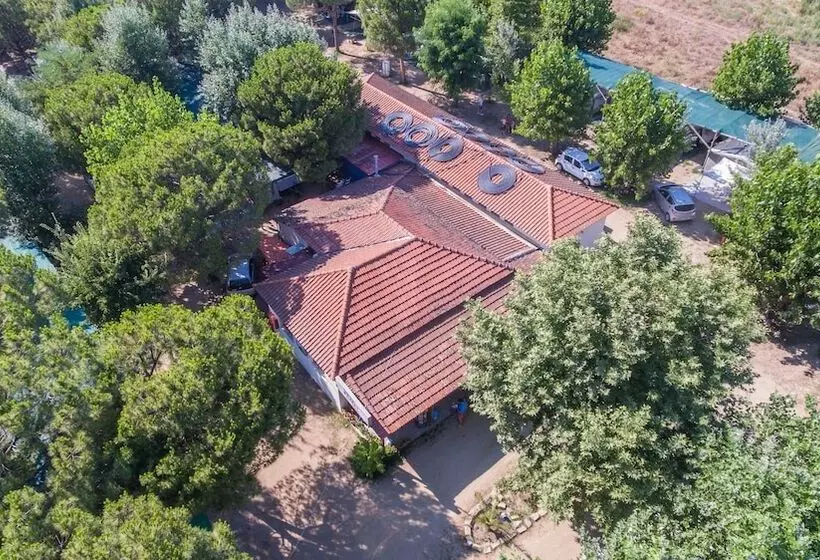 Hotelli Camping  Pitsoni