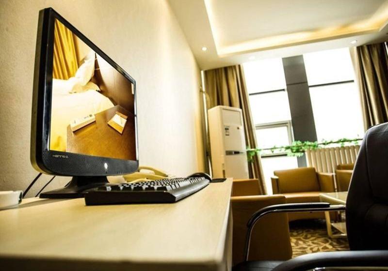 Отель Greentree Alliance Lianyungang Xinpu District Jiefangdong Rd Motor City