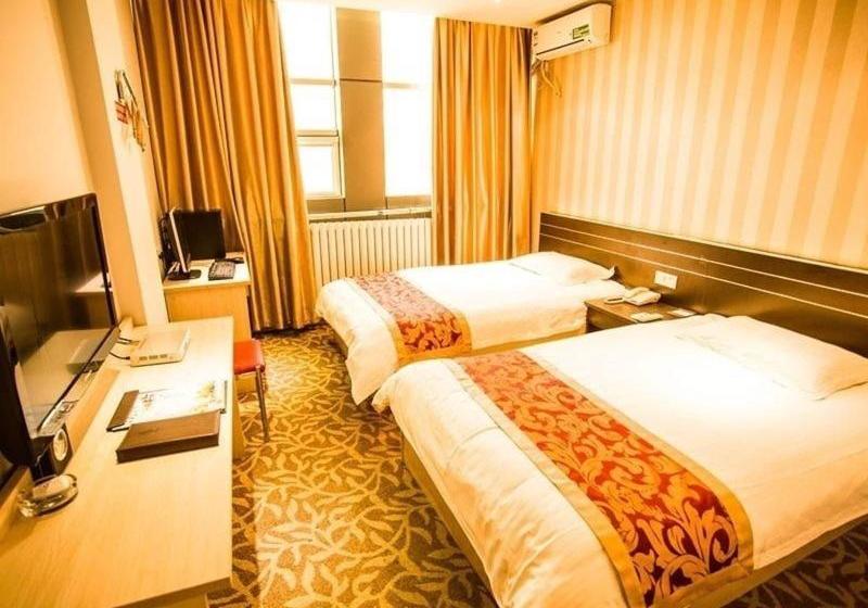 Отель Greentree Alliance Lianyungang Xinpu District Jiefangdong Rd Motor City