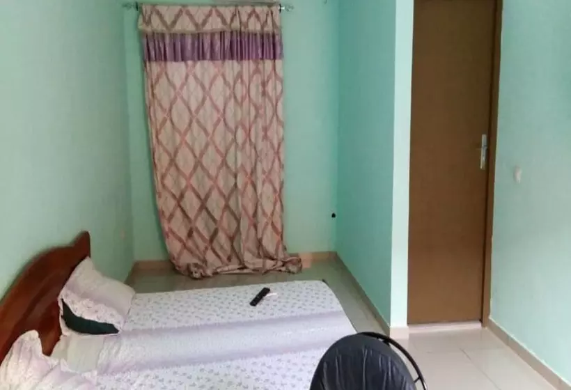 هتل Hôtel Des Princes