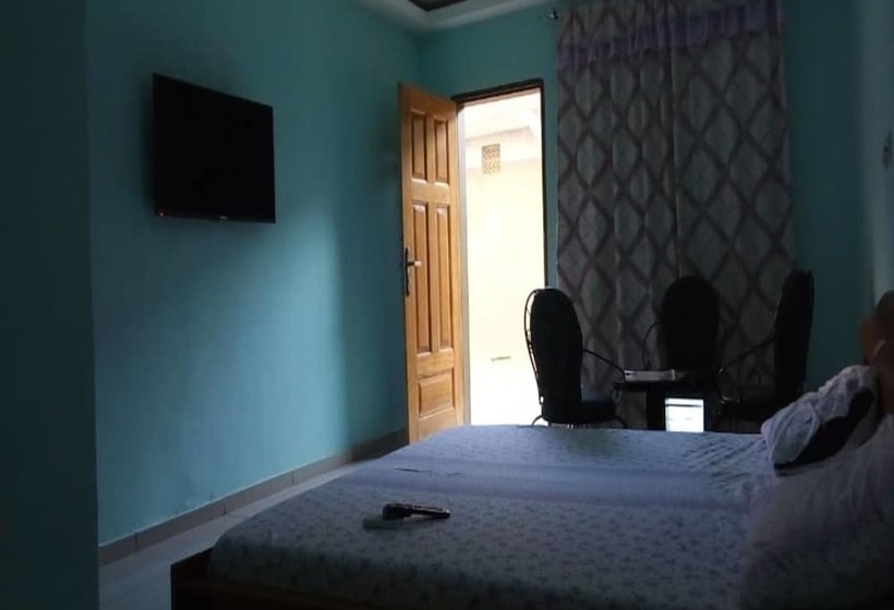 هتل Hôtel Des Princes