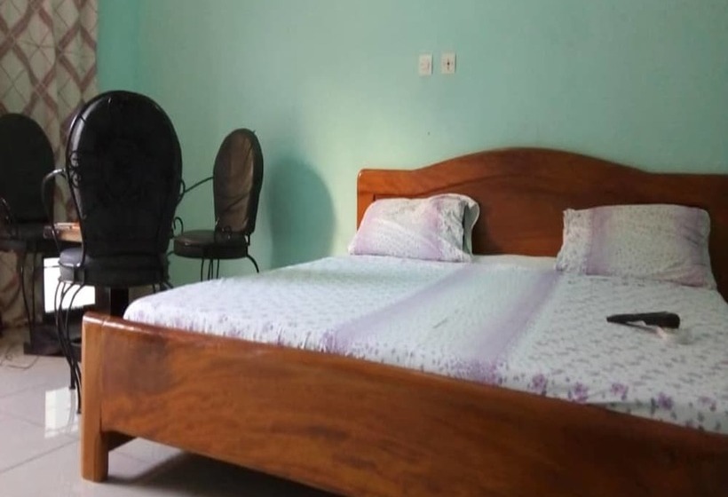 هتل Hôtel Des Princes