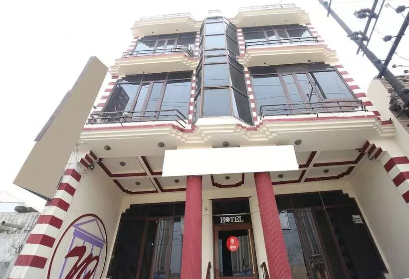 هتل Nav Classic By Oyo Rooms