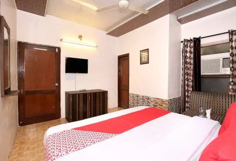 هتل Nav Classic By Oyo Rooms