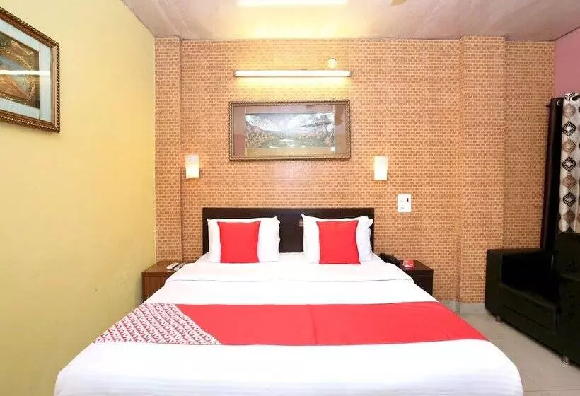 هتل Nav Classic By Oyo Rooms