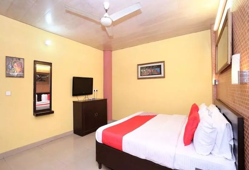 هتل Nav Classic By Oyo Rooms
