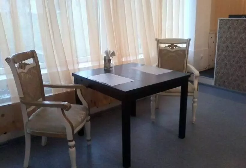 Irkutski Ostrog   Hostel