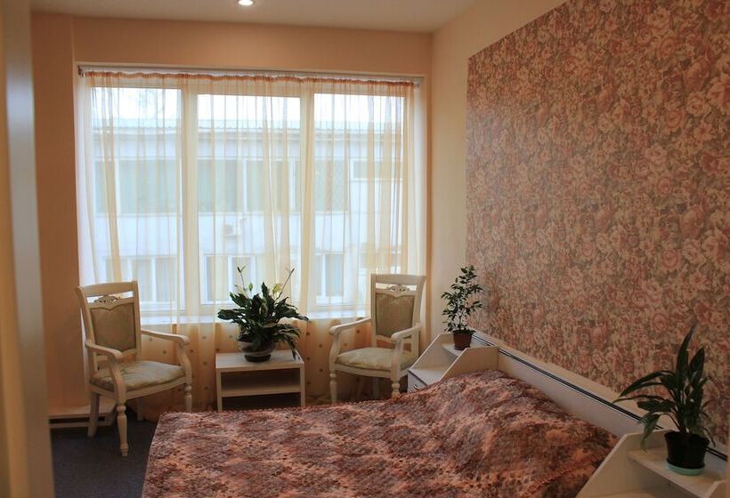 Irkutski Ostrog Hostel