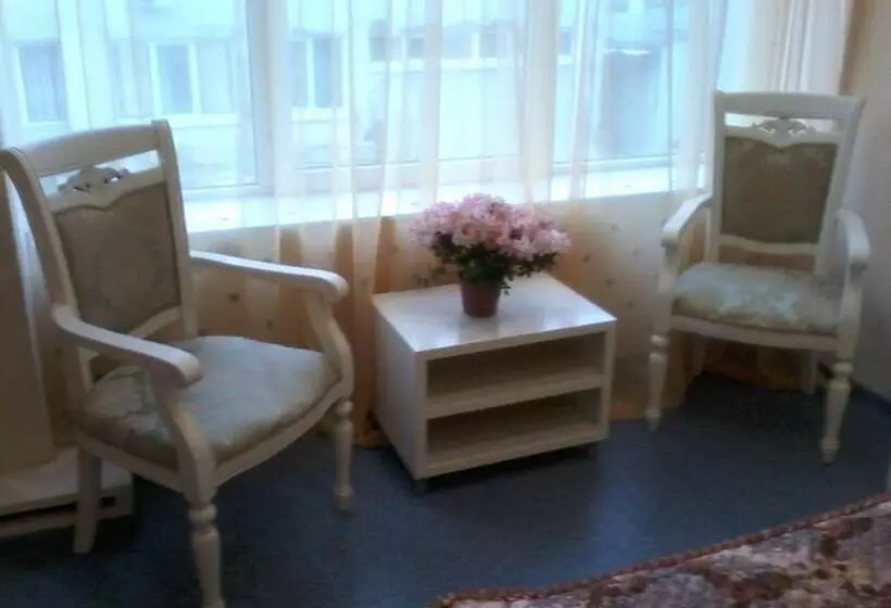 Irkutski Ostrog   Hostel