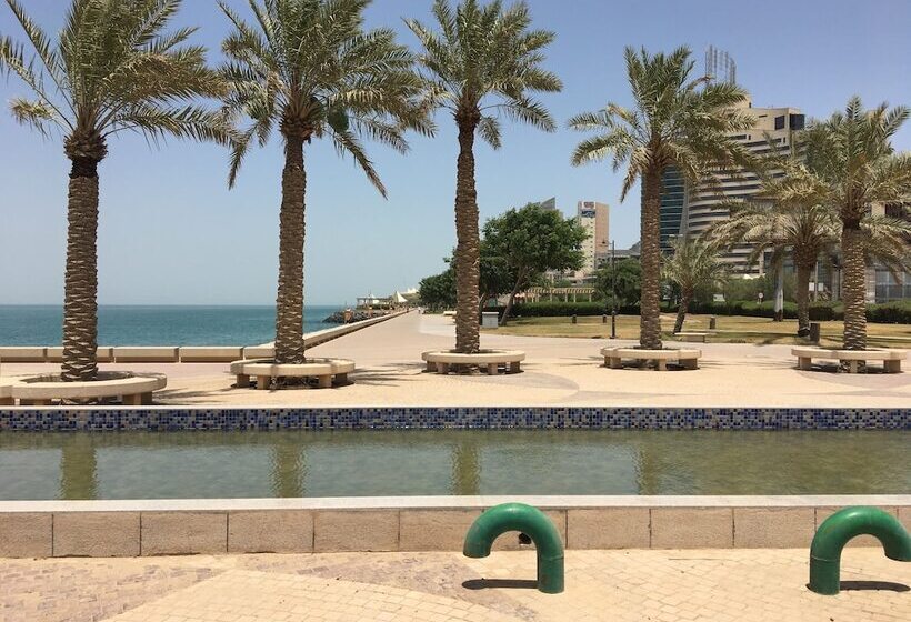 Kuwait Palace Hotel Apartments