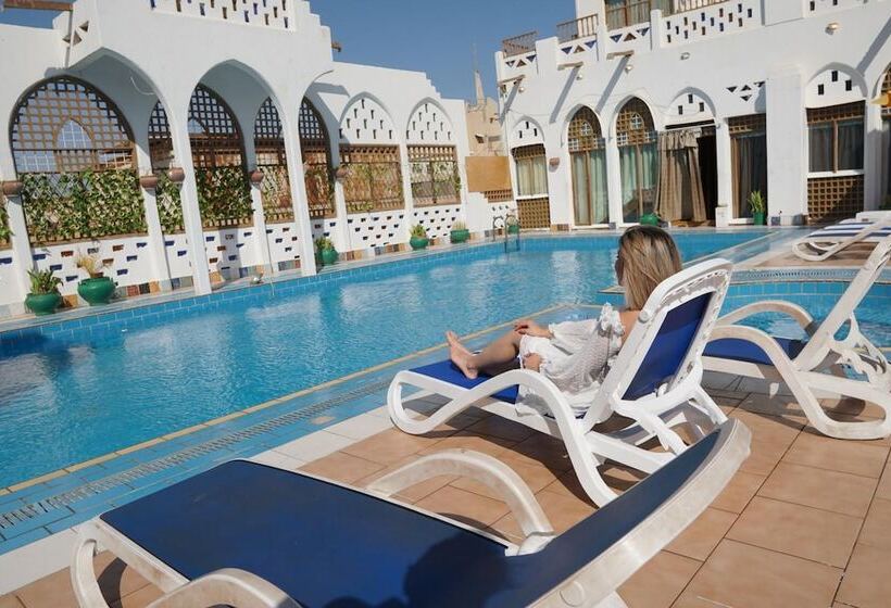 Kuwait Palace Hotel Apartments