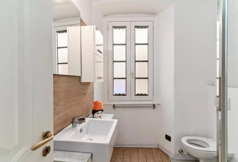 Majatalo Joivy Al Duomo Guest House