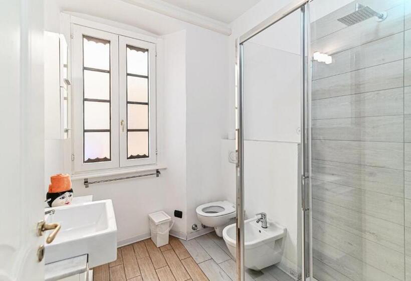 Pensão Joivy Al Duomo Guest House