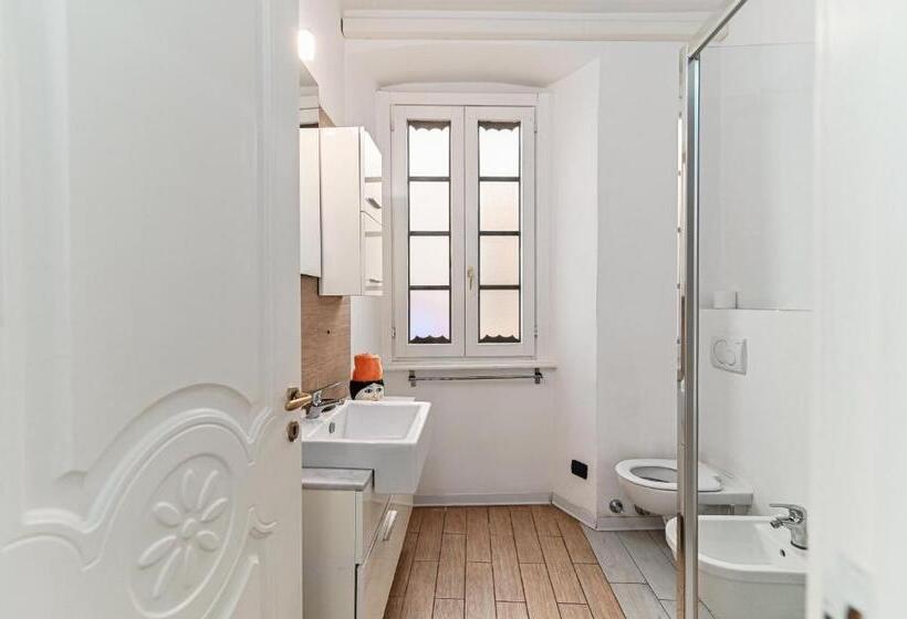 Pensão Joivy Al Duomo Guest House