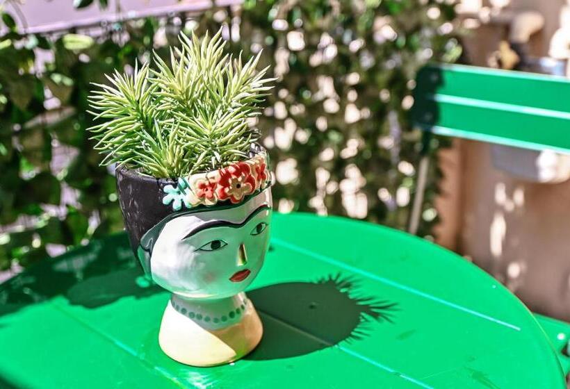 Pensão Joivy Al Duomo Guest House