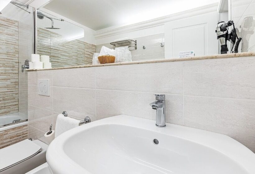 پانسیون Residenza Alessandra