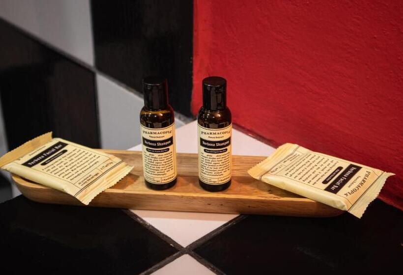 پانسیون Boutique The Green Jungle House