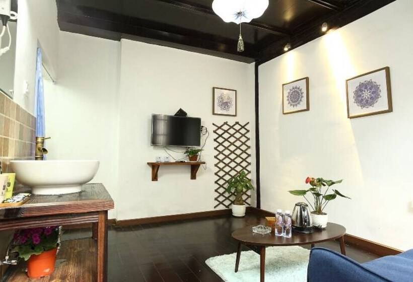 פנסיון Xitang Ximo Aloft