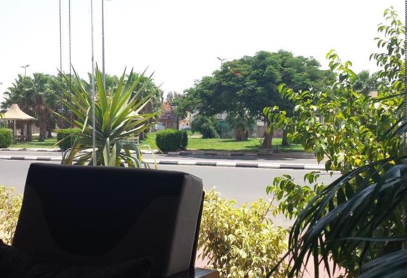 Al Ramla Al Hamra Furnished Units