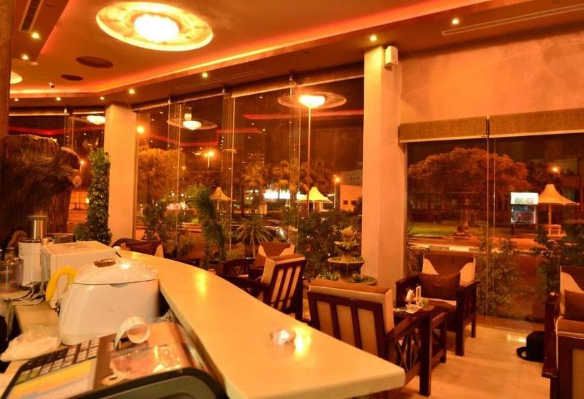 Al Ramla Al Hamra Furnished Units