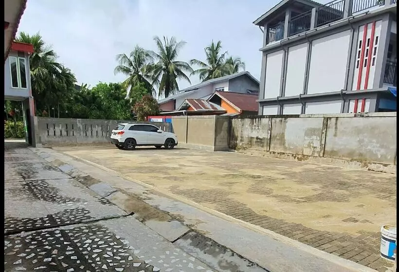 Aamiaismajoitus (B&B) Rainbow Singkawang