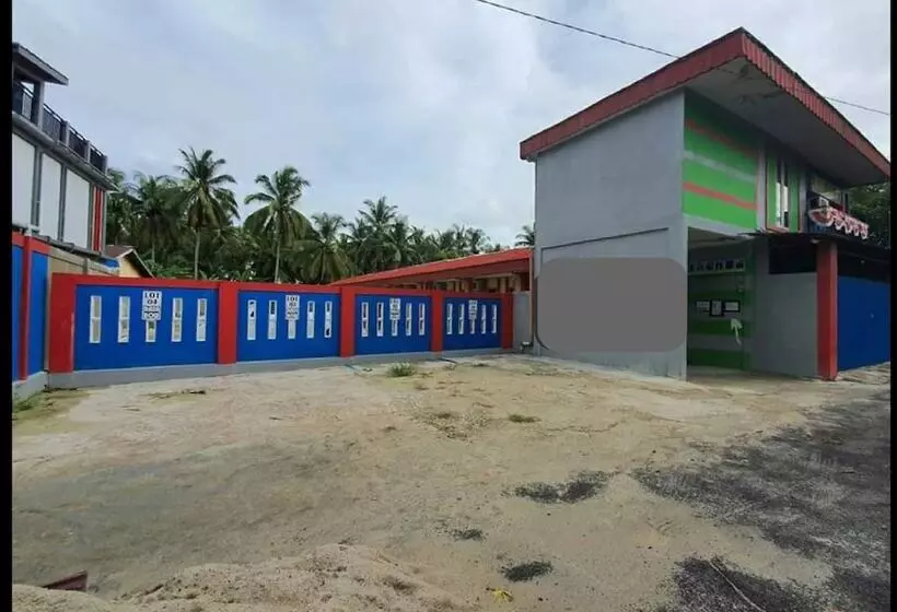 Aamiaismajoitus (B&B) Rainbow Singkawang