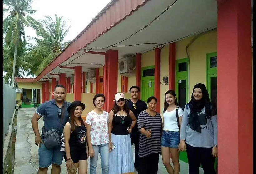 Aamiaismajoitus (B&B) Rainbow Singkawang