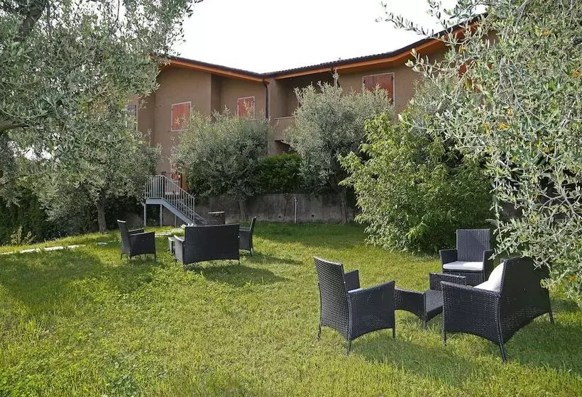 ホテル Al Sole Bardolino