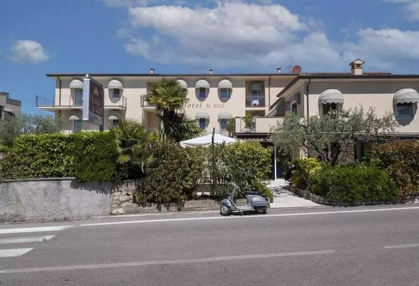 ホテル Al Sole Bardolino