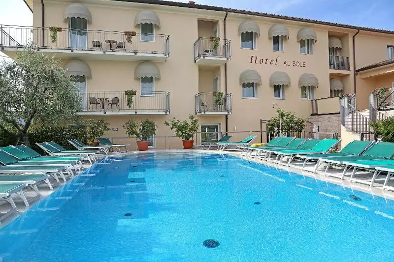 ホテル Al Sole Bardolino