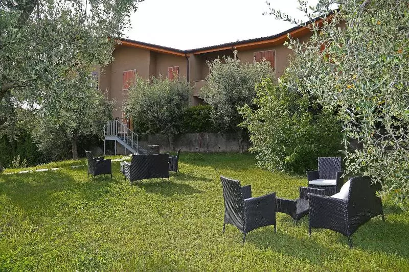 ホテル Al Sole Bardolino