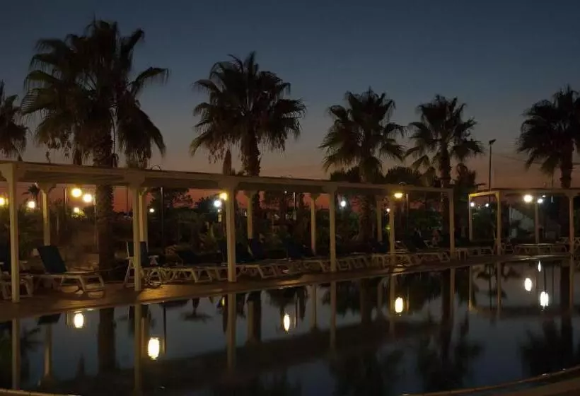 Hotelli Baiamalva Resort