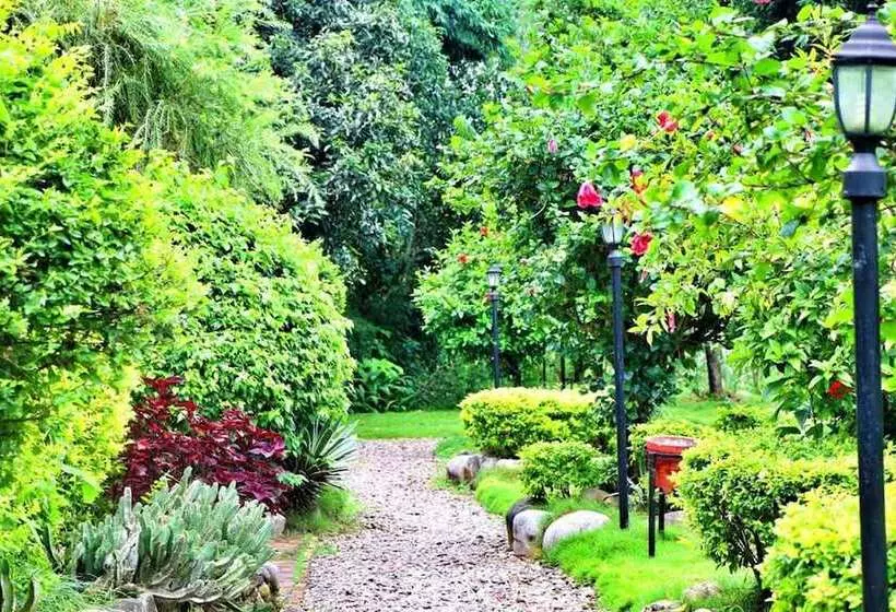 هتل Lake Twenty Thousand Farm And Retreat, Ltk   Haweli