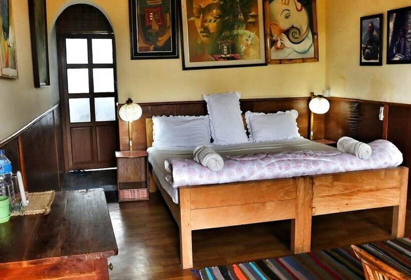 هتل Lake Twenty Thousand Farm And Retreat, Ltk Haweli