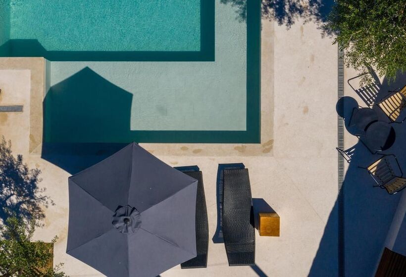 בית מלון כפרי Luxury Suites Bellevue