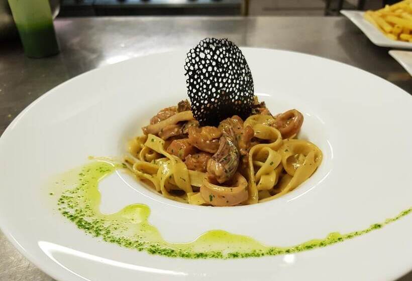 בית מלון כפרי Luxury Suites Bellevue