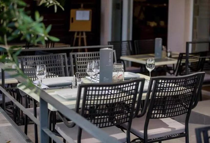 Hotelli Luxury Suites Bellevue