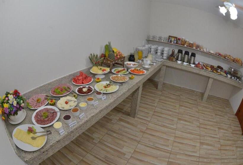 Otel Pousada Recanto Das Cores