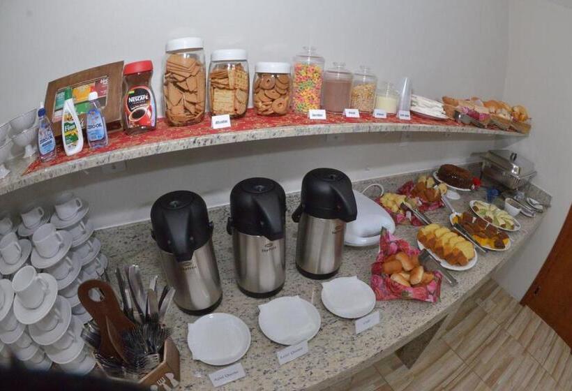 Otel Pousada Recanto Das Cores